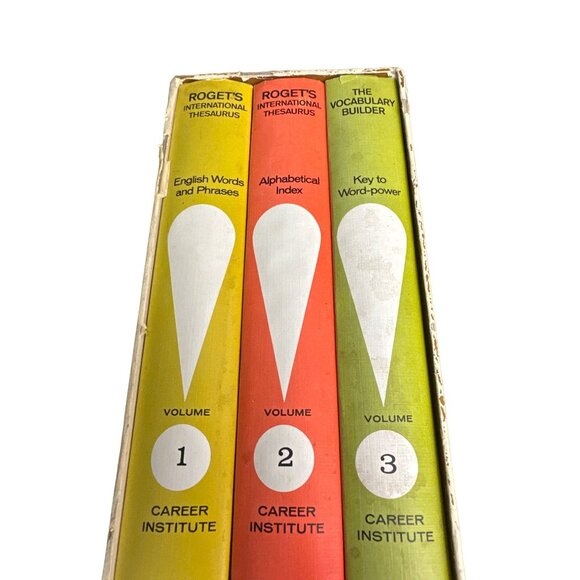 Roget's International Thesaurus and Vocabulary Builder : Complete Word Reference - Picture 2 of 13